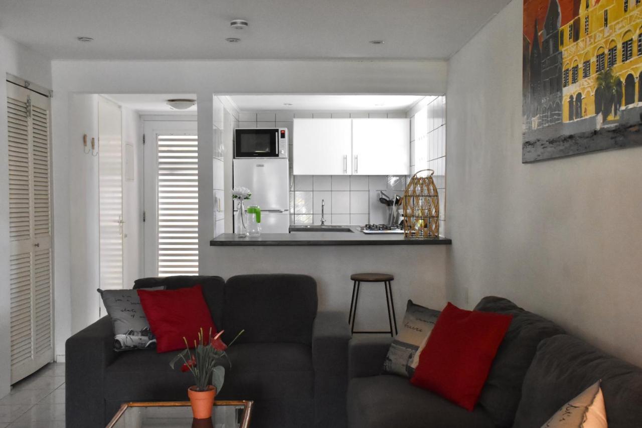 Seru Coral Apartment Willemstad Bagian luar foto